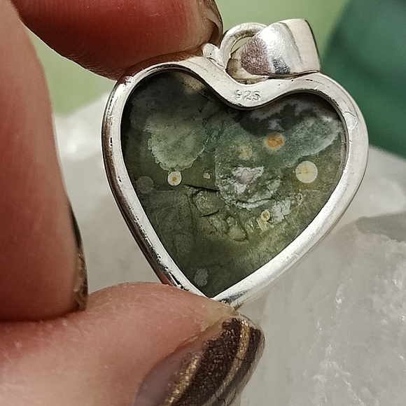 Natural Rhyolite Rainforest Jasper Heart pendant .925 - Picture 7 of 8